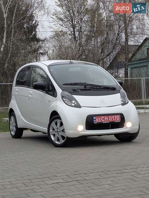 Хэтчбек Citroen C-Zero 2015 в 