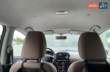 Хэтчбек Citroen C-Zero 2012 в 