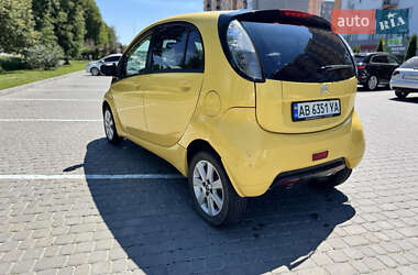 Хэтчбек Citroen C-Zero 2011 в 