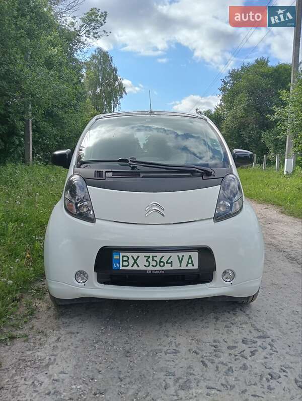 Хэтчбек Citroen C-Zero 2012 в Хмельницком