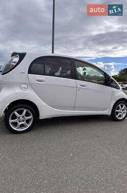Хетчбек Citroen C-Zero 2015 в 