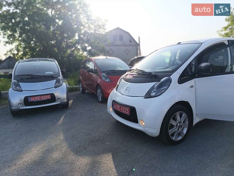 Хетчбек Citroen C-Zero 2015 в Звягелі