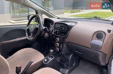 Хэтчбек Citroen C-Zero 2011 в 