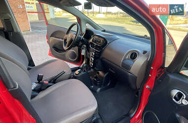 Хэтчбек Citroen C-Zero 2013 в 