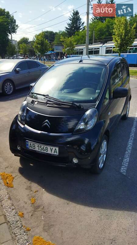 Хэтчбек Citroen C-Zero 2013 в 