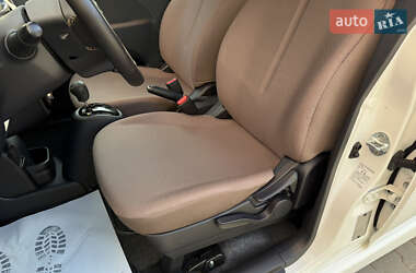 Хэтчбек Citroen C-Zero 2017 в 