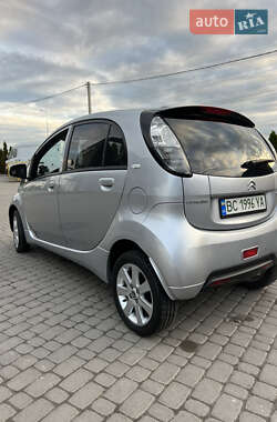 Хэтчбек Citroen C-Zero 2011 в 