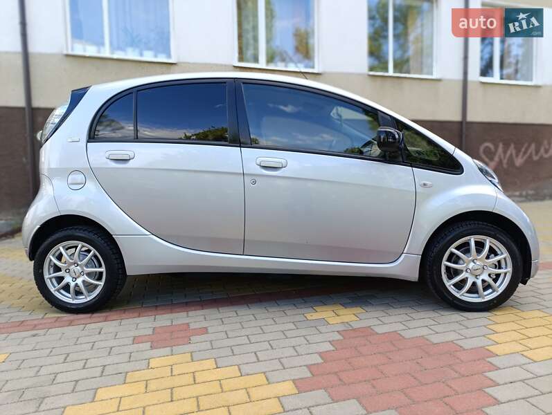 Хэтчбек Citroen C-Zero 2015 в Звягеле