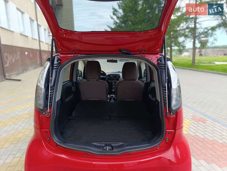 Хэтчбек Citroen C-Zero 2012 в Звягеле