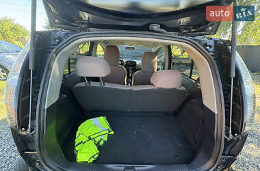 Хэтчбек Citroen C-Zero 2015 в 
