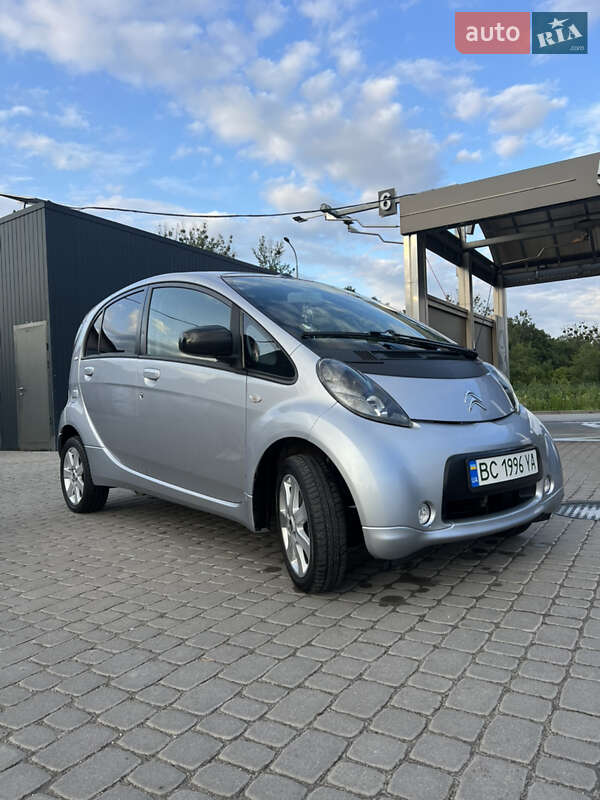 Хэтчбек Citroen C-Zero 2011 в Львове