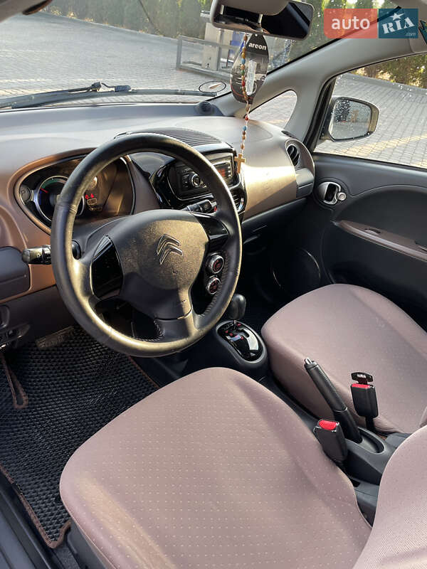 Хэтчбек Citroen C-Zero 2011 в Львове