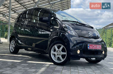 Хэтчбек Citroen C-Zero 2013 в 
