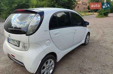 Хетчбек Citroen C-Zero 2011 в 