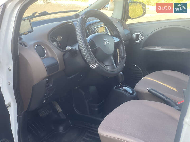 Хэтчбек Citroen C-Zero 2012 в Львове