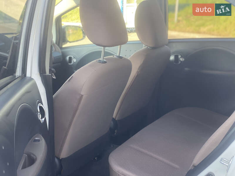 Хэтчбек Citroen C-Zero 2012 в Львове