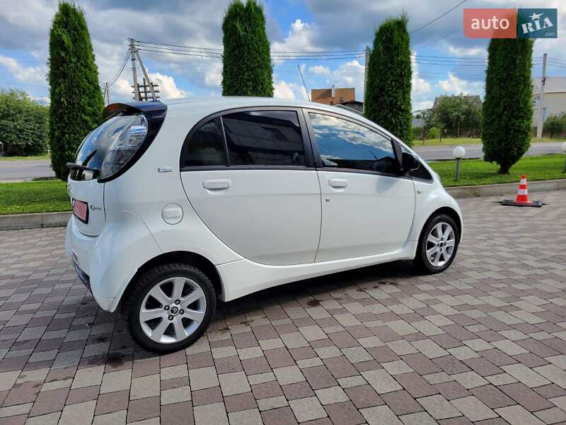 Хэтчбек Citroen C-Zero 2011 в Сарнах