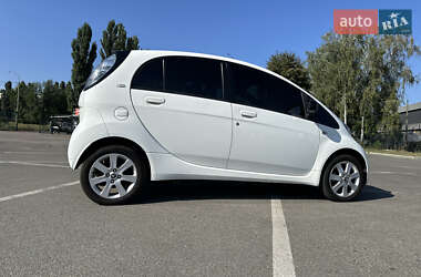 Хэтчбек Citroen C-Zero 2013 в 