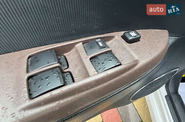 Хэтчбек Citroen C-Zero 2012 в 