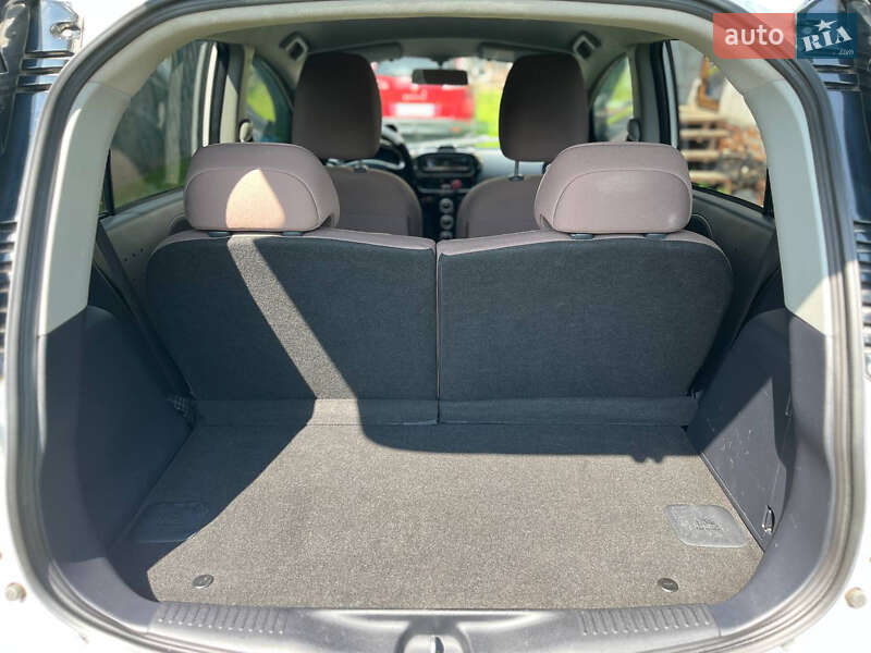 Хэтчбек Citroen C-Zero 2011 в Корюковке