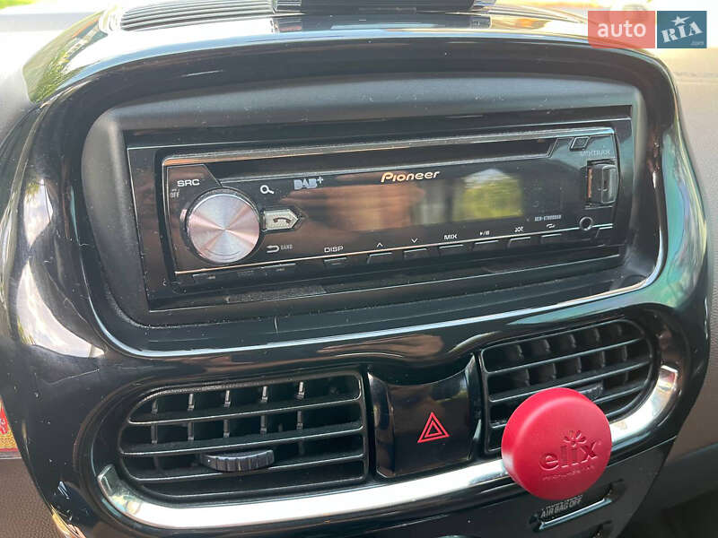 Хэтчбек Citroen C-Zero 2011 в Корюковке