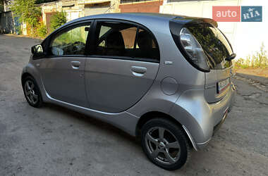 Хэтчбек Citroen C-Zero 2012 в 