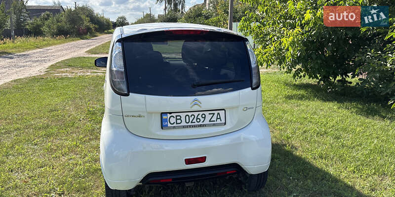 Хэтчбек Citroen C-Zero 2011 в Корюковке