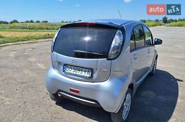 Хэтчбек Citroen C-Zero 2011 в 
