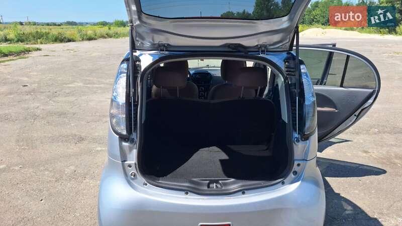 Хэтчбек Citroen C-Zero 2011 в Лановцах