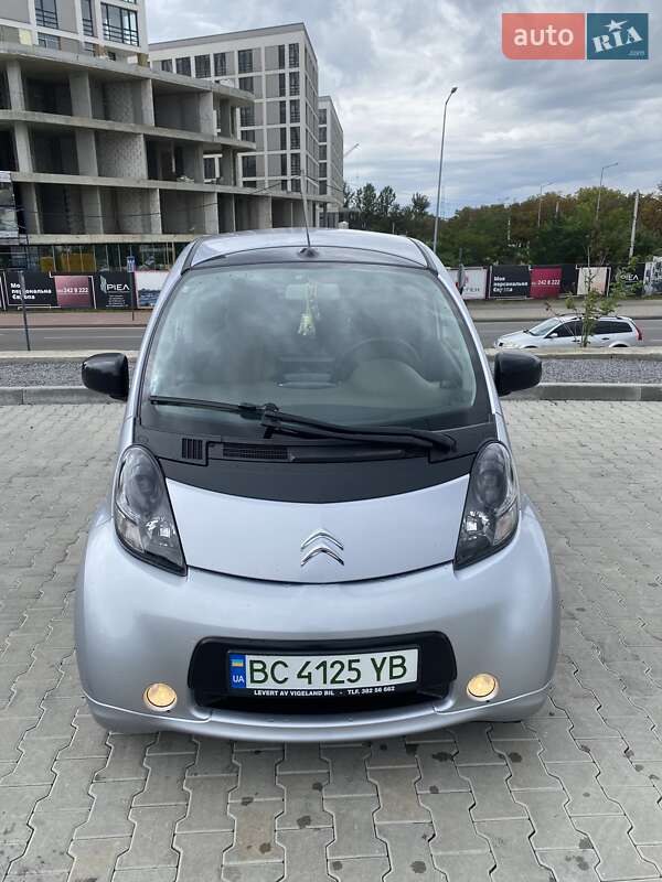 Хэтчбек Citroen C-Zero 2012 в Львове