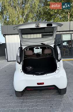 Хетчбек Citroen C-Zero 2014 в 