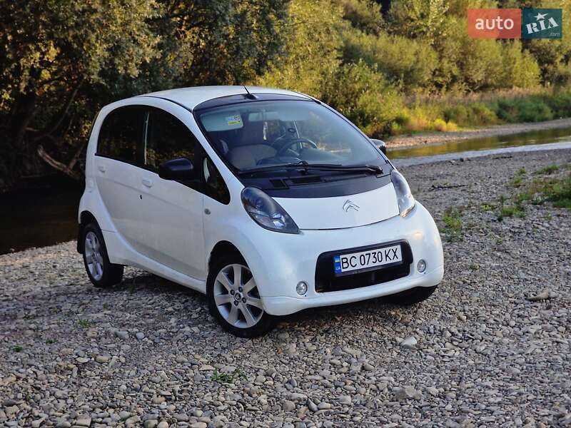 Хетчбек Citroen C-Zero 2015 в 