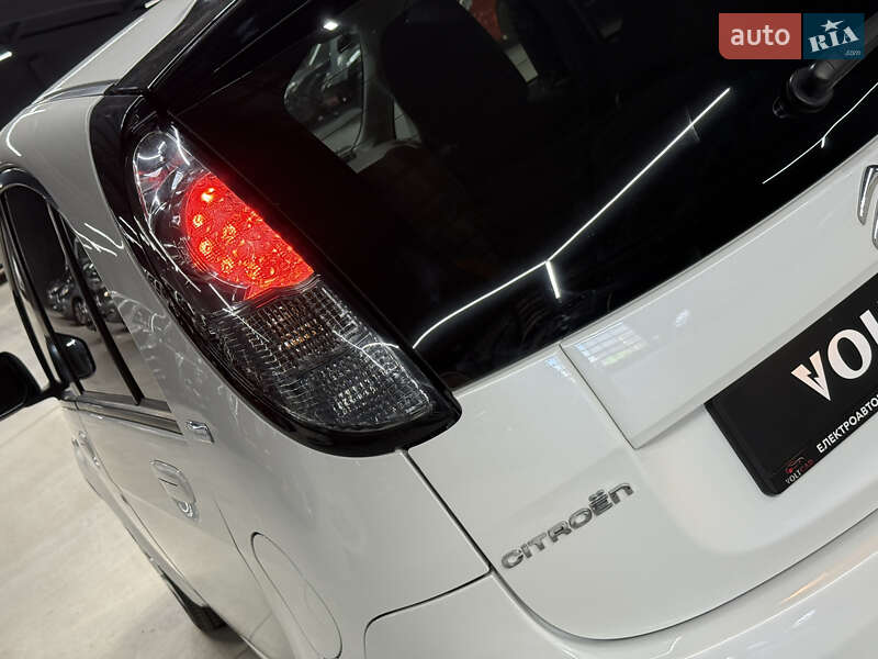 Хэтчбек Citroen C-Zero 2015 в Владимире