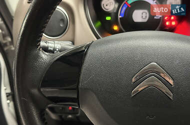 Хетчбек Citroen C-Zero 2015 в 