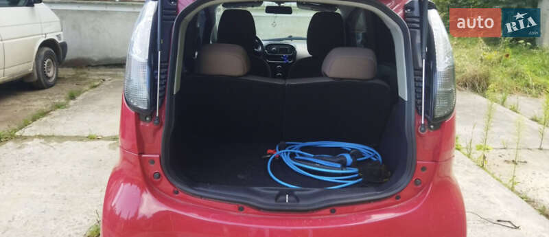 Хэтчбек Citroen C-Zero 2011 в Дрогобыче