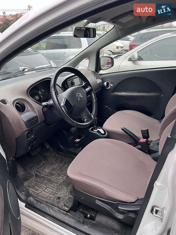 Хэтчбек Citroen C-Zero 2011 в Львове