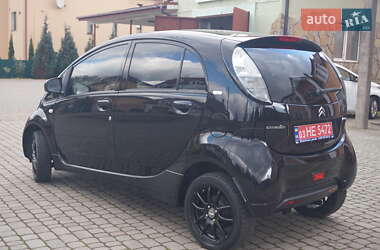 Хэтчбек Citroen C-Zero 2015 в 