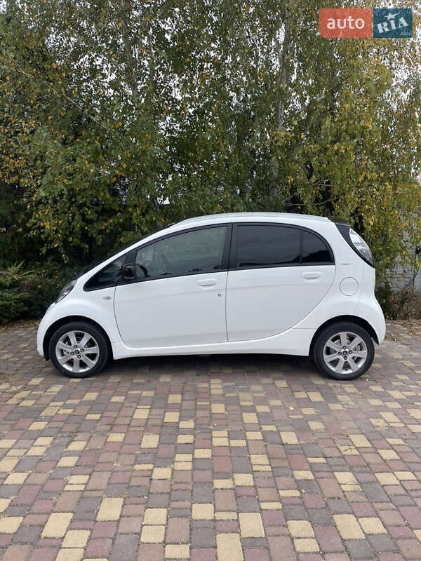 Хэтчбек Citroen C-Zero 2012 в Днепре