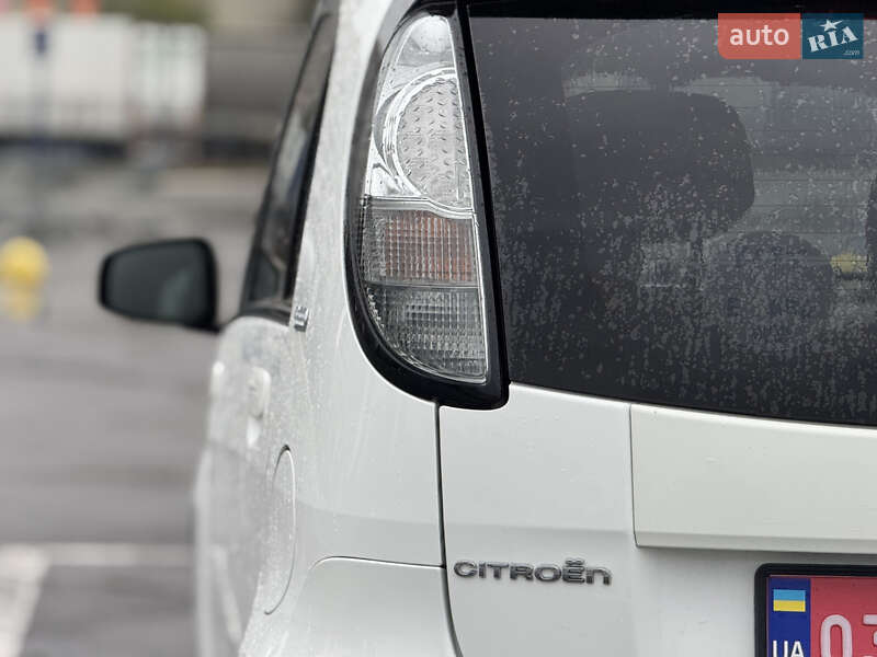 Хетчбек Citroen C-Zero 2017 в Києві