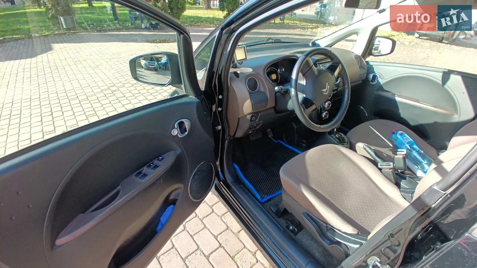 2011 Citroen C-ZERO - мініатюра 4