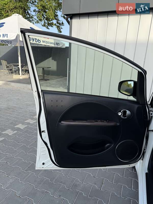 Хетчбек Citroen C-Zero 2014 в Володимирі фото 17 Хетчбек Citroen C-Zero 2014 в Володимирі