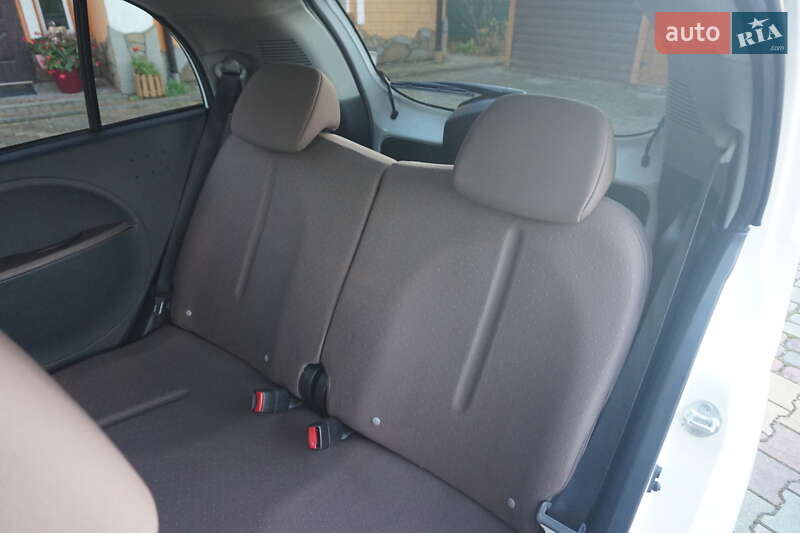 Хетчбек Citroen C-Zero 2014 в Самборі фото 50 Хетчбек Citroen C-Zero 2014 в Самборі