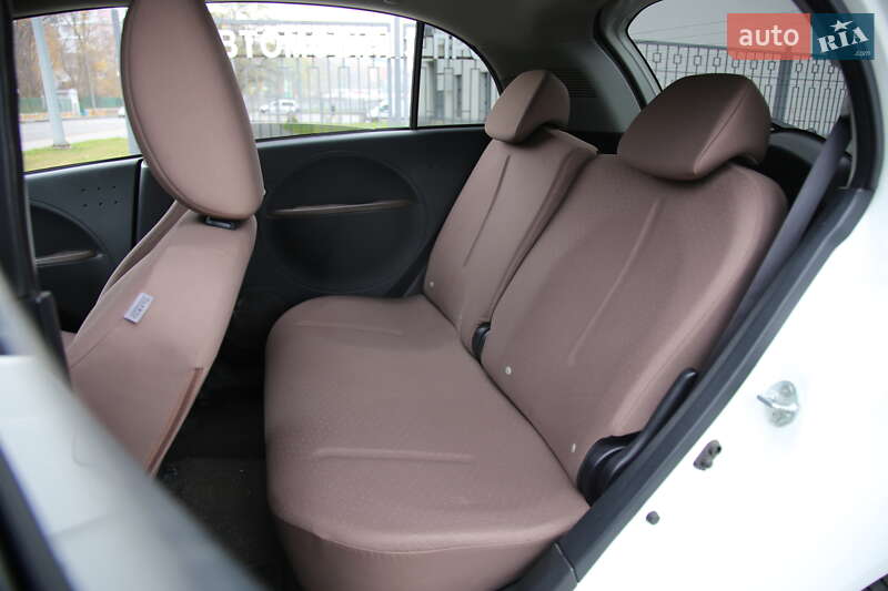 Хэтчбек Citroen C-Zero 2011 в Харькове