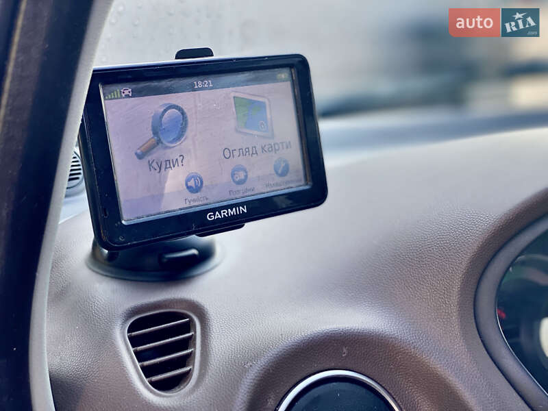 Хетчбек Citroen C-Zero 2012 в Львові фото 24 Хетчбек Citroen C-Zero 2012 в Львові