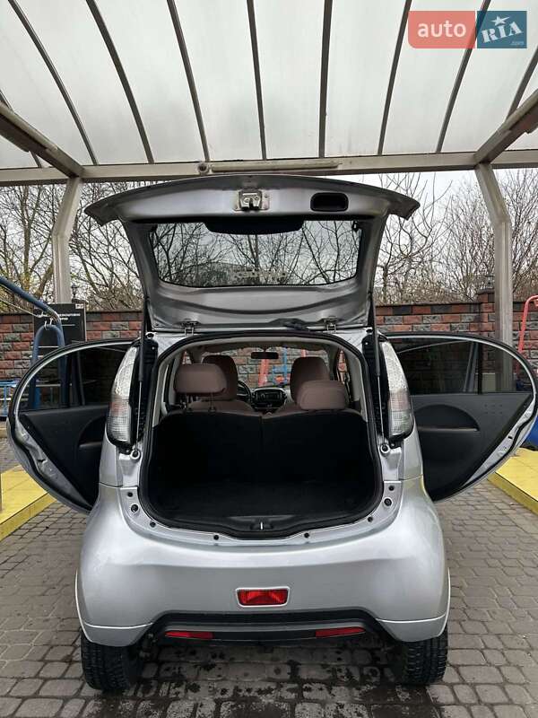 Хетчбек Citroen C-Zero 2013 в Рівному фото 3 Хетчбек Citroen C-Zero 2013 в Рівному