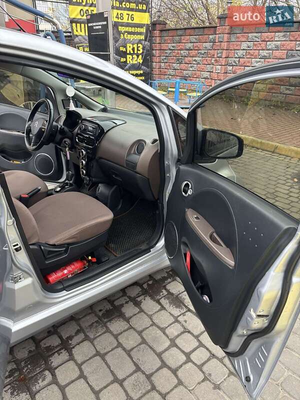 Хетчбек Citroen C-Zero 2013 в Рівному фото 12 Хетчбек Citroen C-Zero 2013 в Рівному