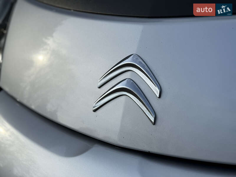 Хэтчбек Citroen C-Zero 2013 в Ровно фото 5 Хэтчбек Citroen C-Zero 2013 в Ровно