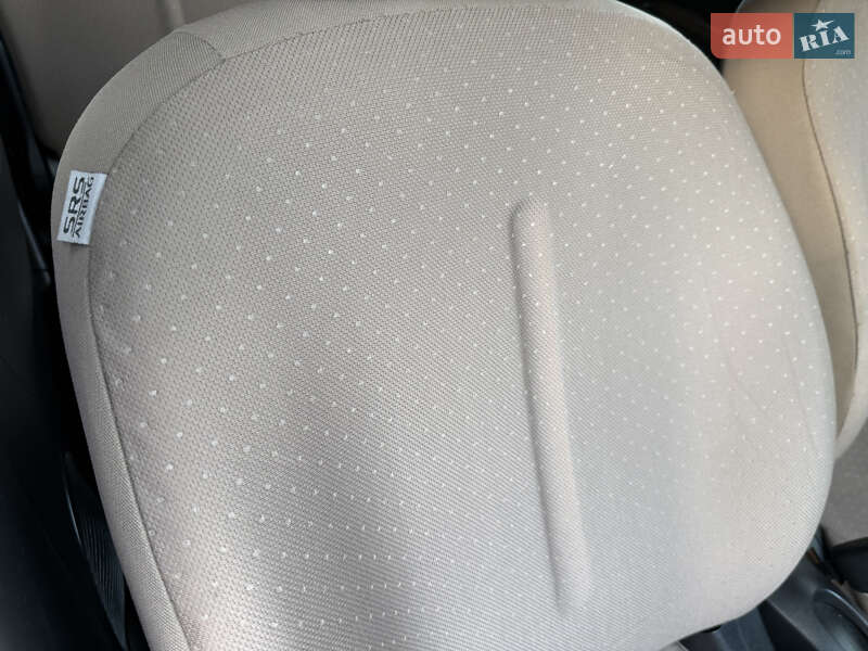 Хэтчбек Citroen C-Zero 2013 в Ровно фото 40 Хэтчбек Citroen C-Zero 2013 в Ровно