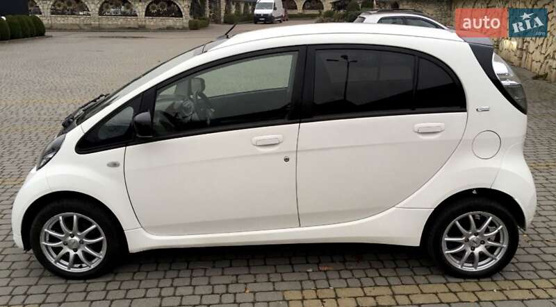 Хэтчбек Citroen C-Zero 2015 в Днепре фото 3 Хэтчбек Citroen C-Zero 2015 в Днепре