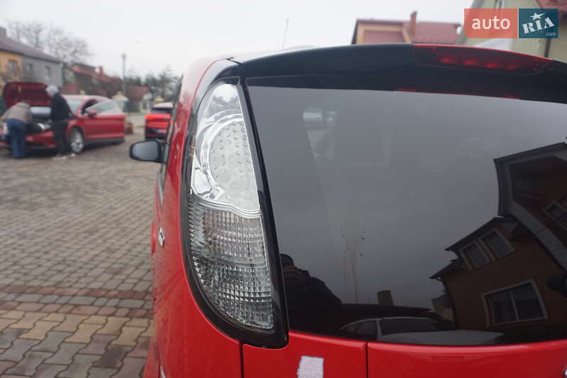 Хэтчбек Citroen C-Zero 2012 в Самборе фото 25 Хэтчбек Citroen C-Zero 2012 в Самборе